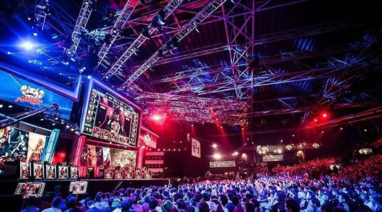 对方的中锋 对方的中锋